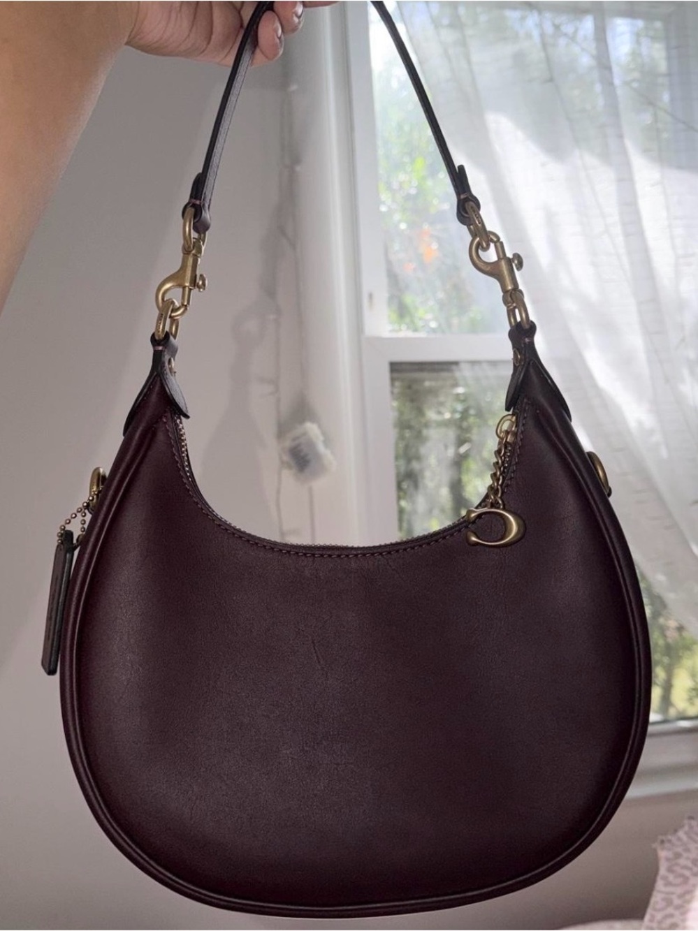 ♥️Coach Jonie 22 in Black Currant (Exclusive)